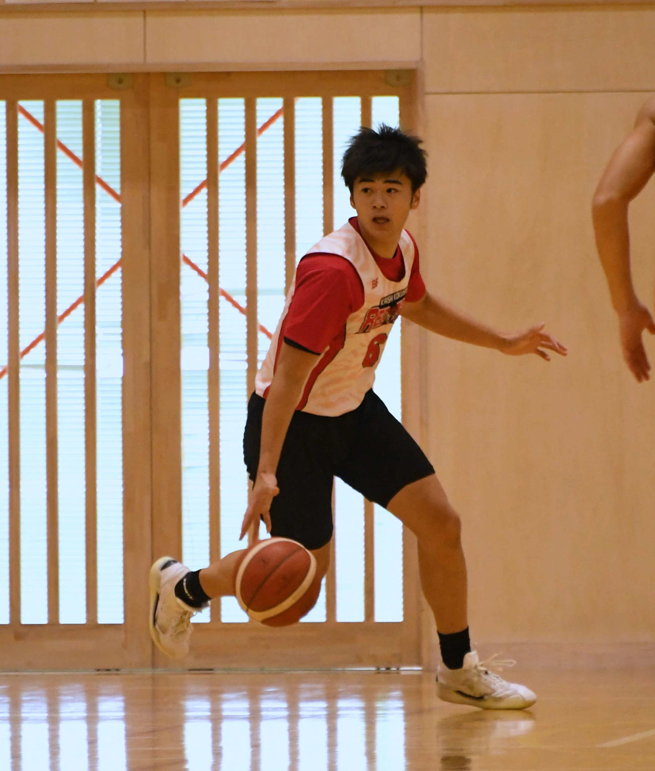 日・韓・中ジュニア交流競技会に出場するバスケットボール男子U18日本代表に選出された開志国際・高橋歩路