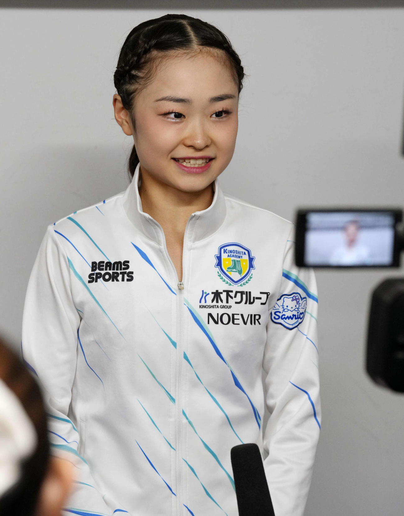 2025東京夏期フィギュアスケート競技会　女子SP　演技後、取材に応じる島田（撮影・小島史椰）