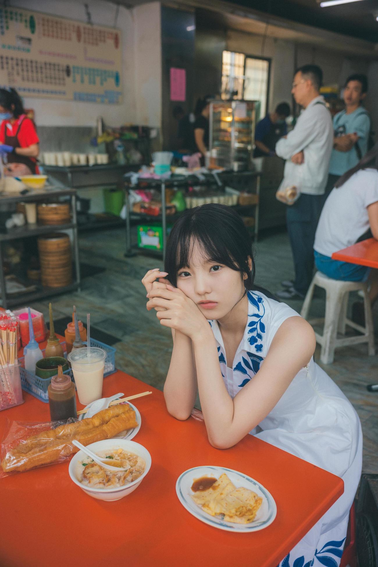 本田真凜さんのファースト写真集「MARIN」の先行カット（C）東京祐／講談社