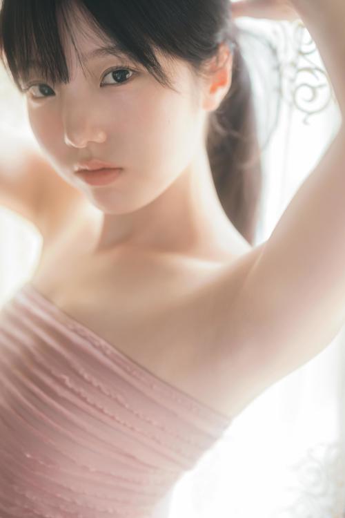本田真凜さん、撮影初日に爆食い？「小籠包を40個くらい…」発売前重版