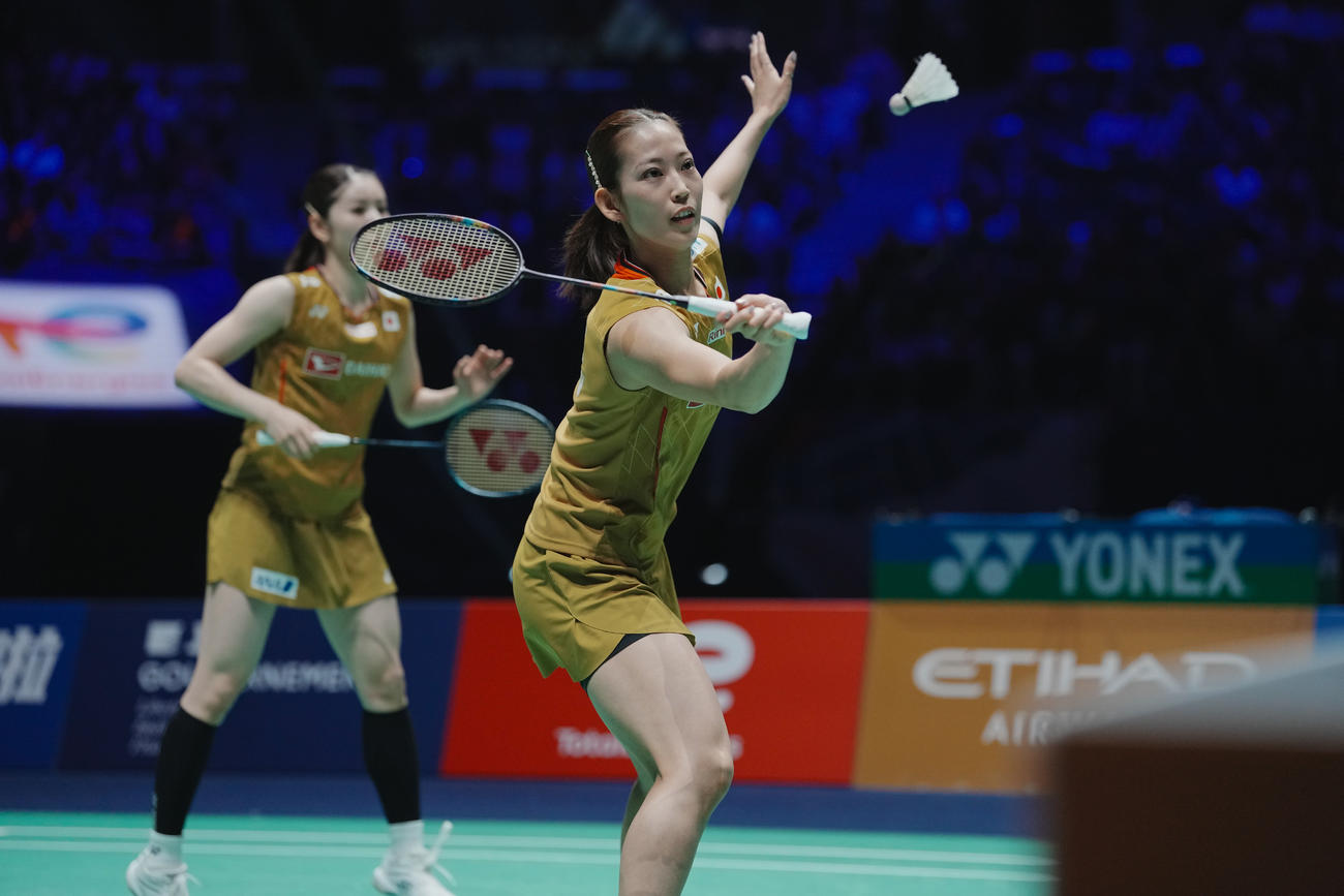 世界選手権で銅メダルを獲得した志田千陽（左）、松山奈未組（提供：日本バドミントン協会）