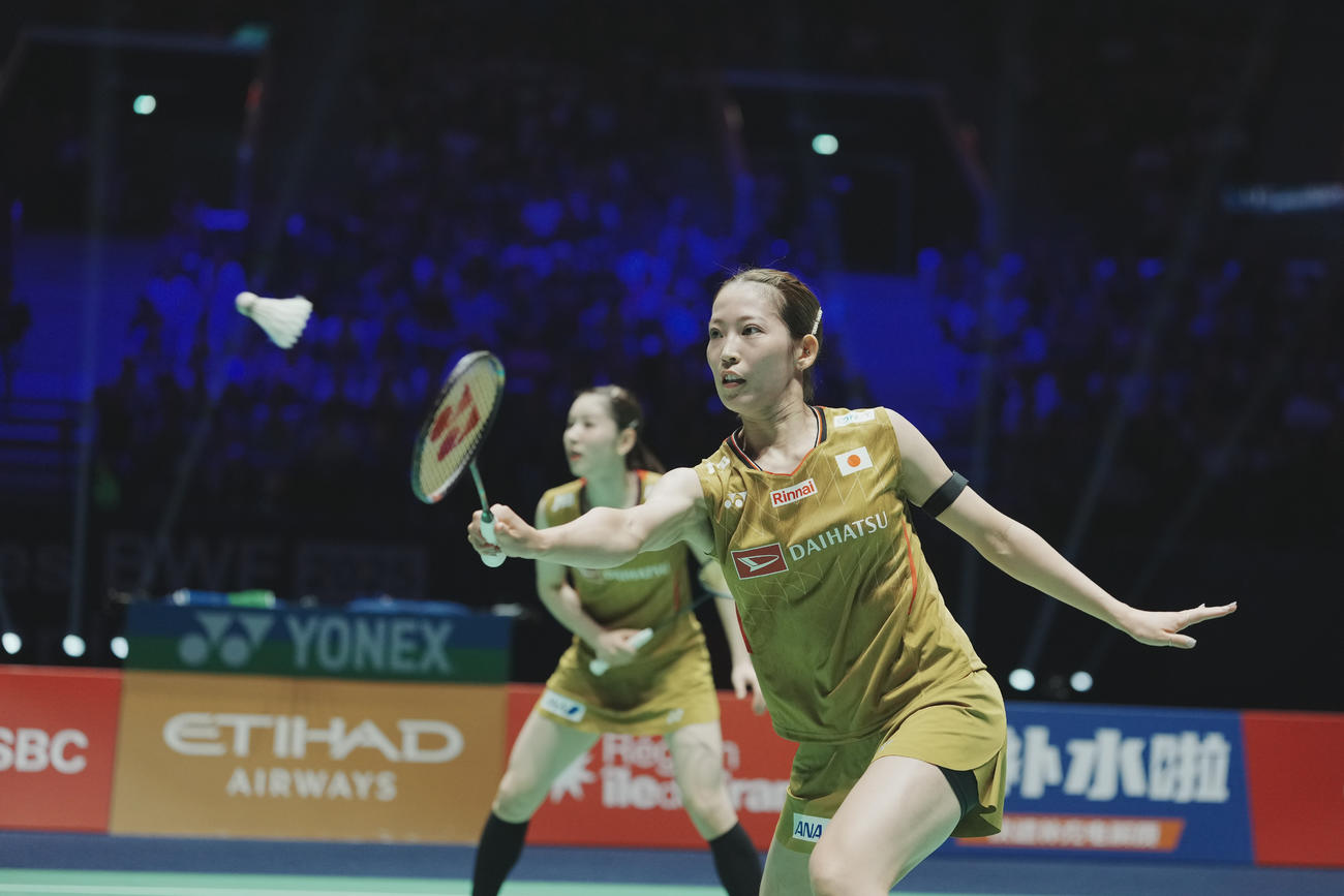 世界選手権女子ダブルスで銅メダルを獲得した志田千陽、松山奈未組（提供：日本バドミントン協会）