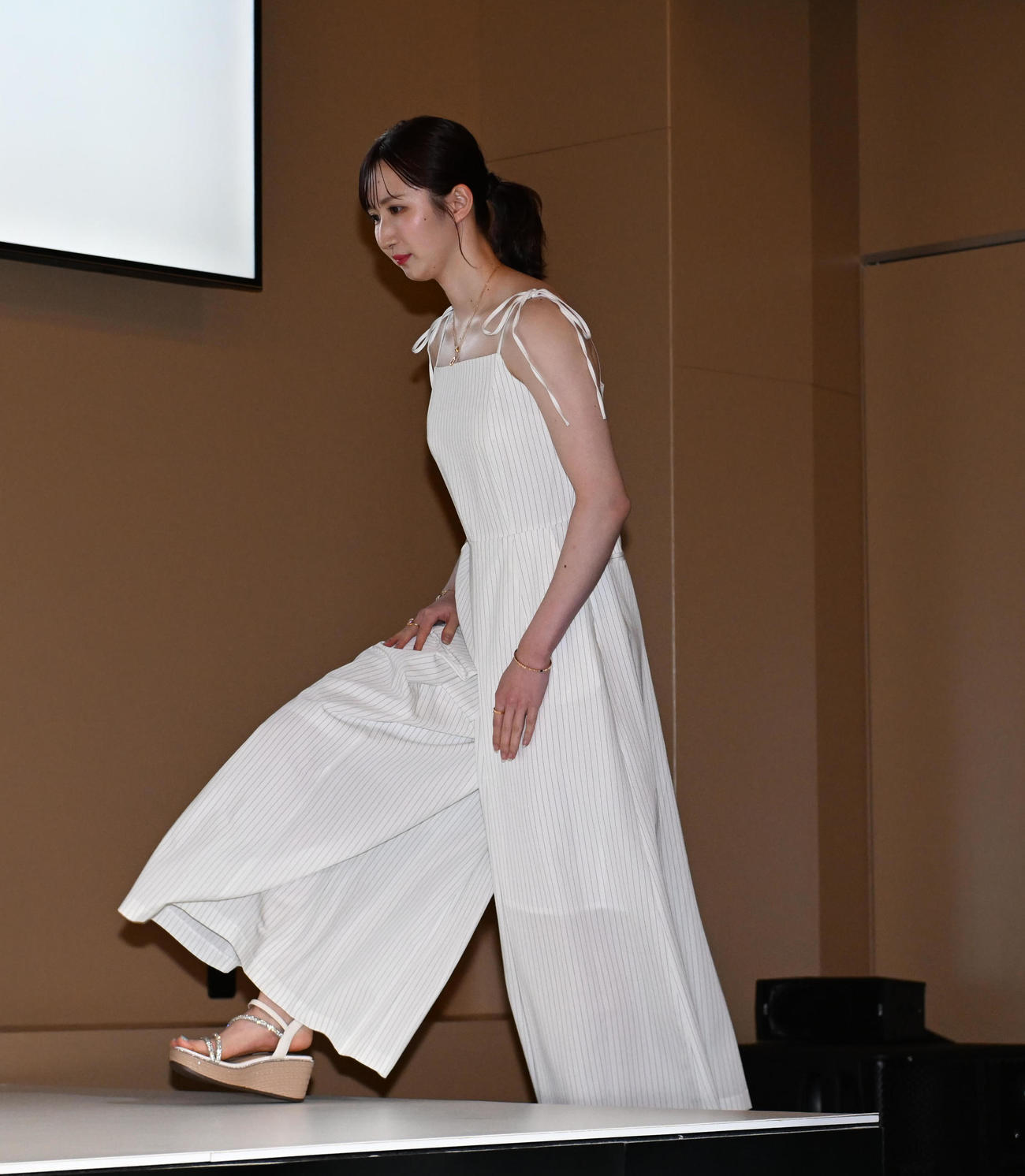 フランス館の「ショーメ、自然美への賛歌」でオープニングイベントに登壇する早田ひな（撮影・和賀正仁）