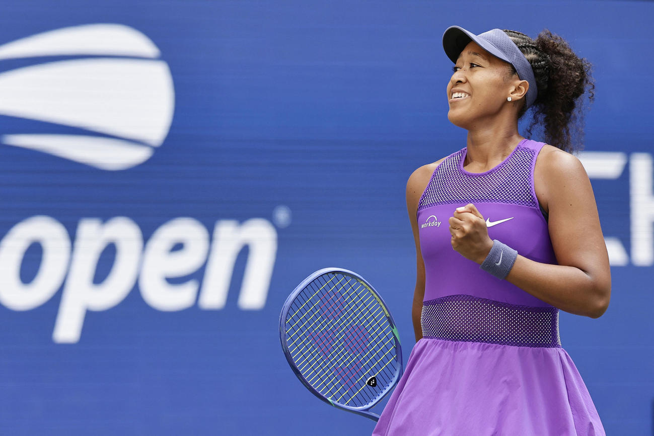 女子シングルス4回戦で勝利し、笑顔を見せる大坂なおみ＝ニューヨーク（共同）