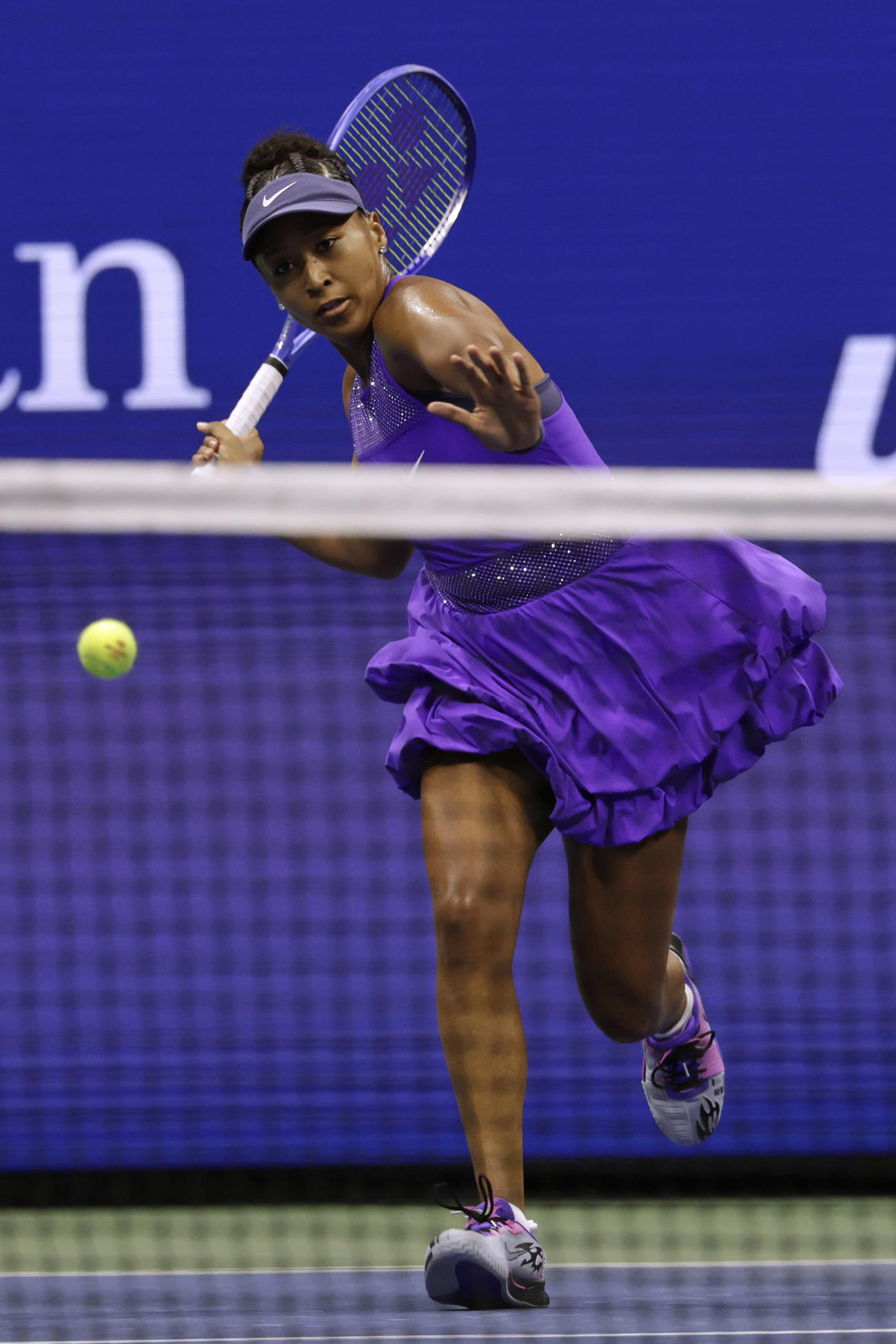 大坂なおみは全米オープン準々決勝でムホバと対戦（AP)