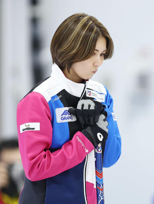SC軽井沢クラブ対フォルティウス　第7エンド、考え込むような表情を見せるフォルティウス吉村（撮影・前田充）