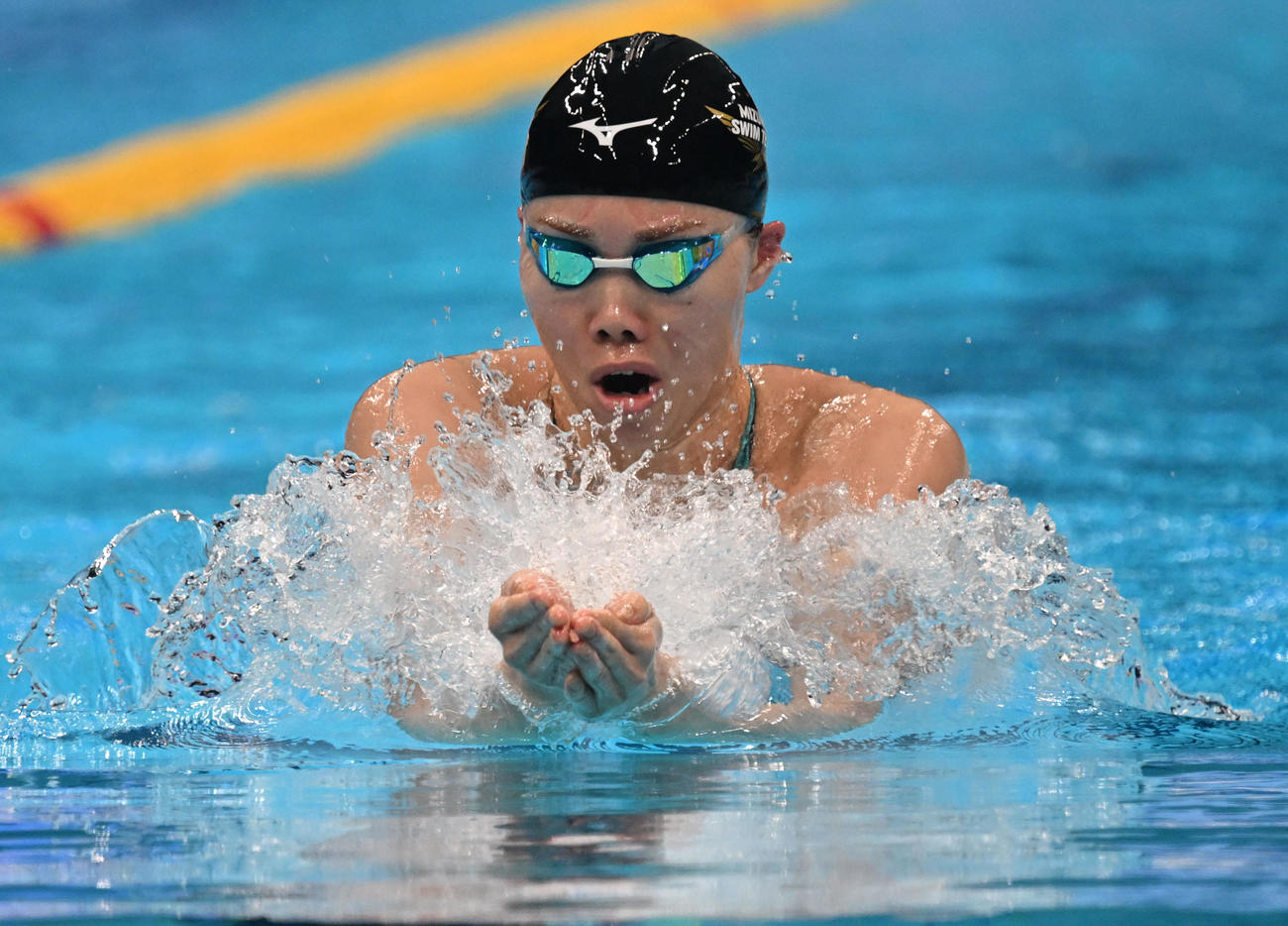 女子100メートル平泳ぎ予選で1分8秒06で決勝進出した青木（2025年3月撮影）