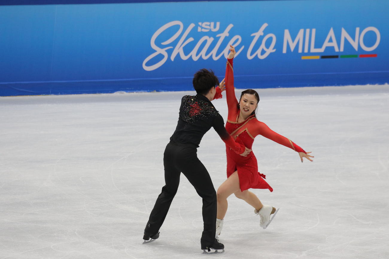 ミラノ・コルティナ冬季五輪最終予選アイスダンスFD　演技する吉田唄菜（右）と森田真沙也（撮影・松本航）