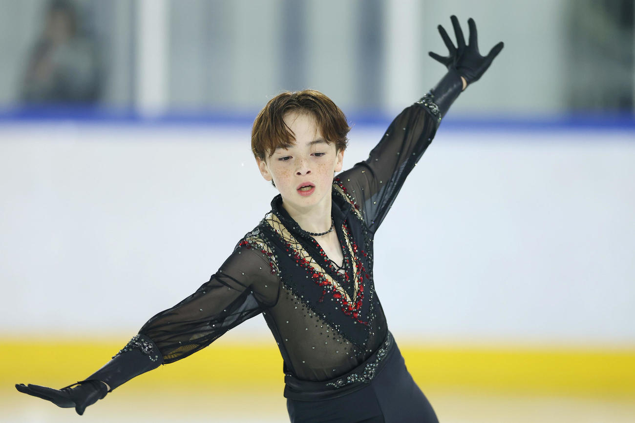 ノービスA男子フリーで演技するデイリー・スカイラー海聖（撮影・前田充）