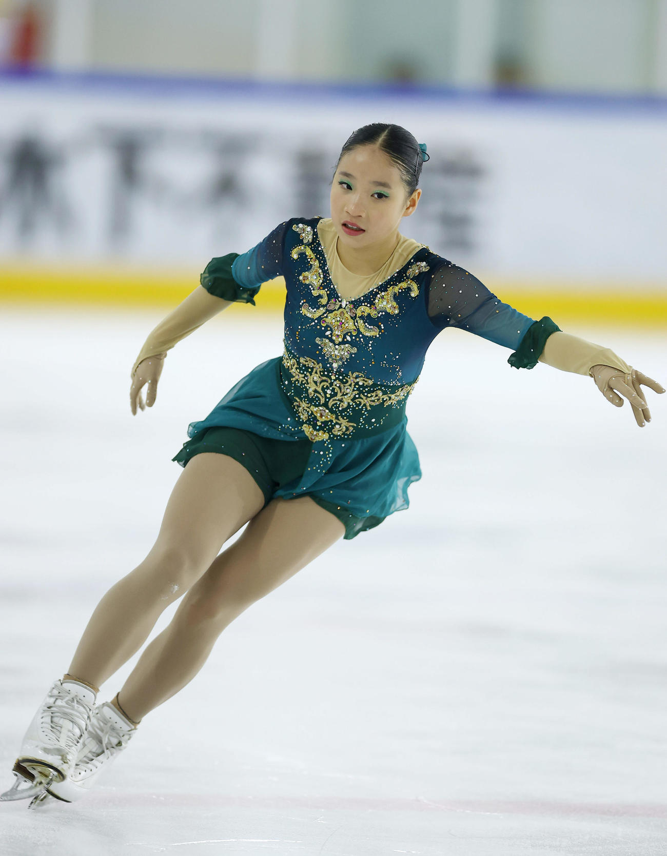 ジュニア女子フリーで演技する松浪ひかり（撮影・前田充）