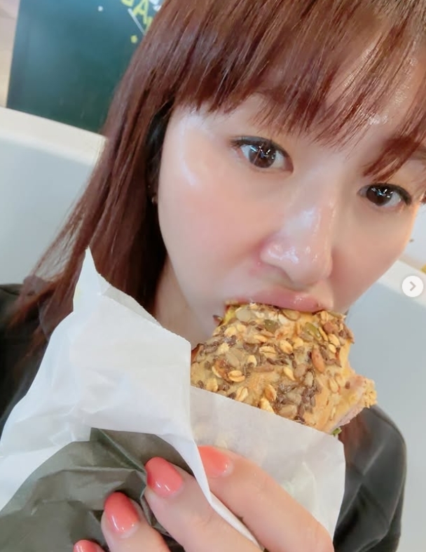 大友愛さんのインスタグラムから