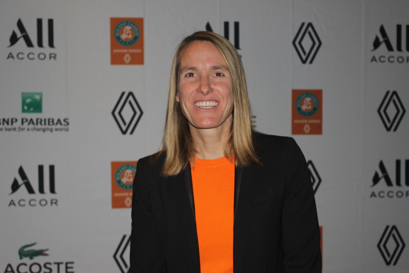 「ローランギャロス・ジュニアシリーズ・バイ・ルノー」でアンバサダーを務めるテニスの4大大会通算7勝の元女子世界ランク1位ジャスティーヌ・エナンさん（撮影・首藤正徳）