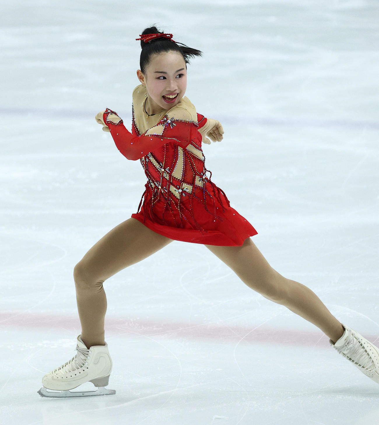 全日本ノービス選手権ノービスAでパフォーマンスを披露する宮崎花凜（撮影・中島郁夫）