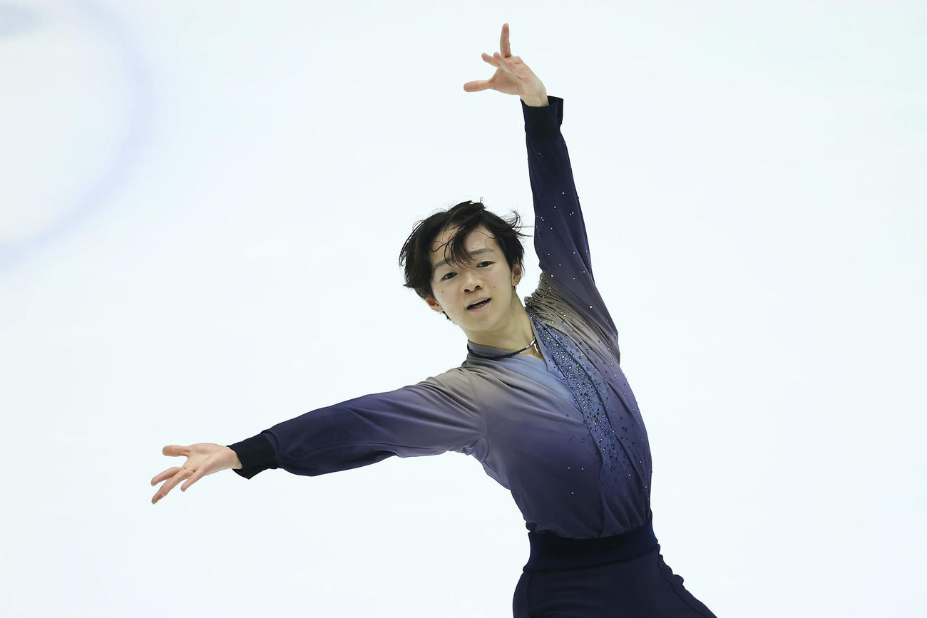 男子フリーで演技する鍵山（撮影・前田充）