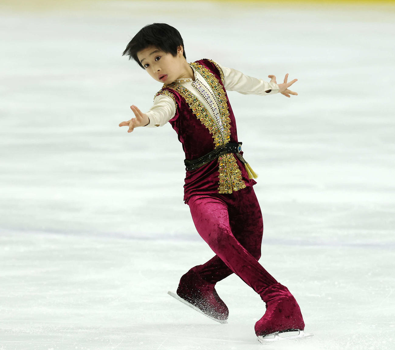 全日本ノービス選手権ノービスA男子で華麗な演技を披露する日高晴久（撮影・宮地輝）