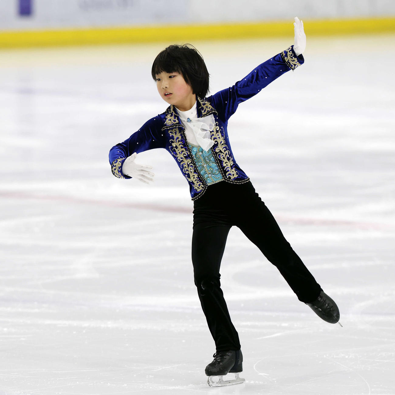 全日本ノービス選手権ノービスB男子で華麗な演技を披露する沢浦侑仁（撮影・宮地輝）