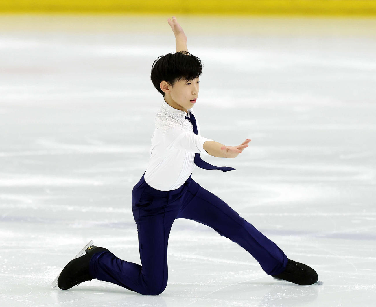 全日本ノービス選手権ノービスB男子で華麗な演技を披露する菊池英仁（撮影・宮地輝）