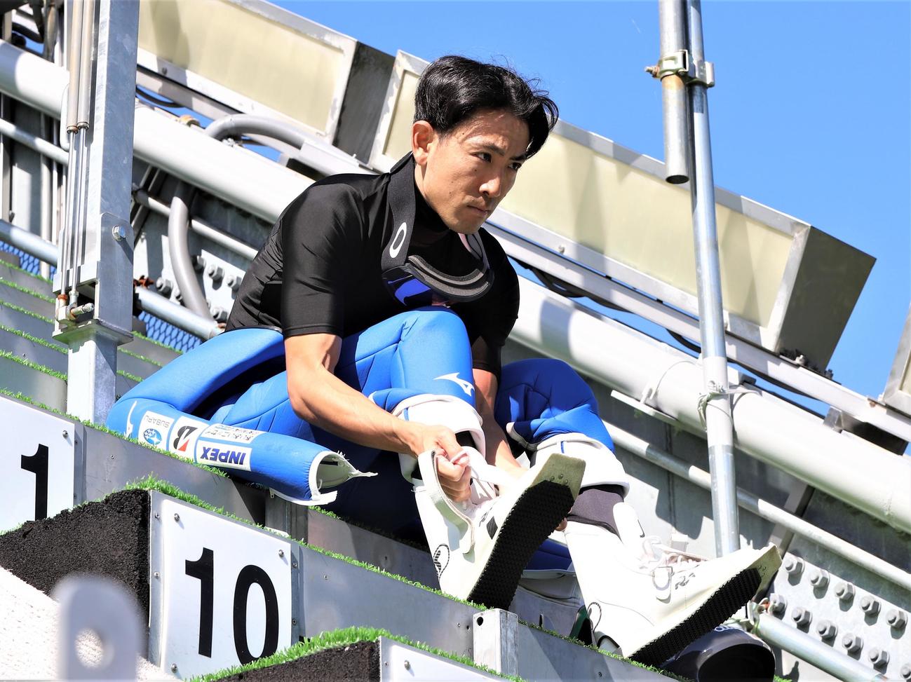 長野・白馬村で練習を公開した渡部暁斗（撮影・藤塚大輔）