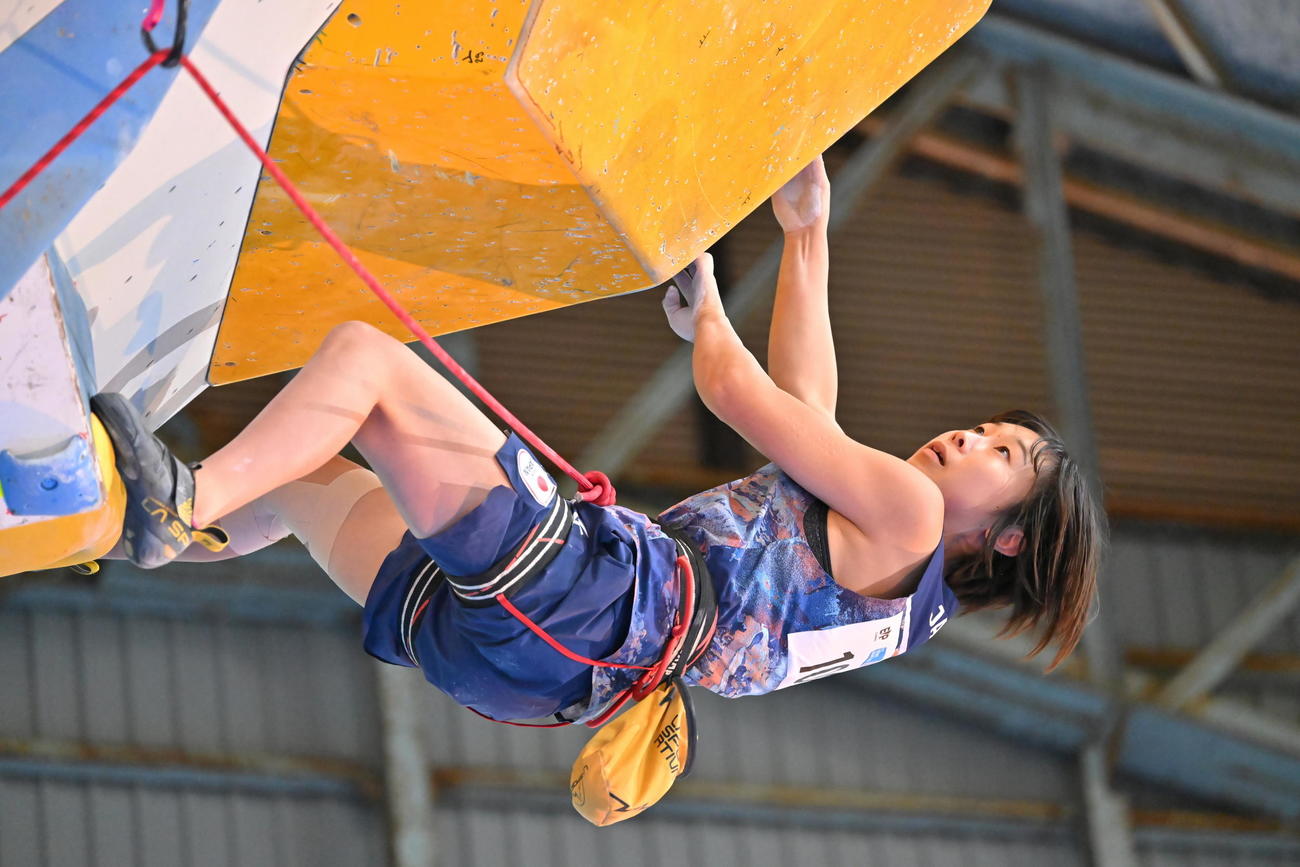 IFSCクライミンググランドファイナルズ福岡2025のリード予選に出場した谷井菜月（C）CB／Sutterz