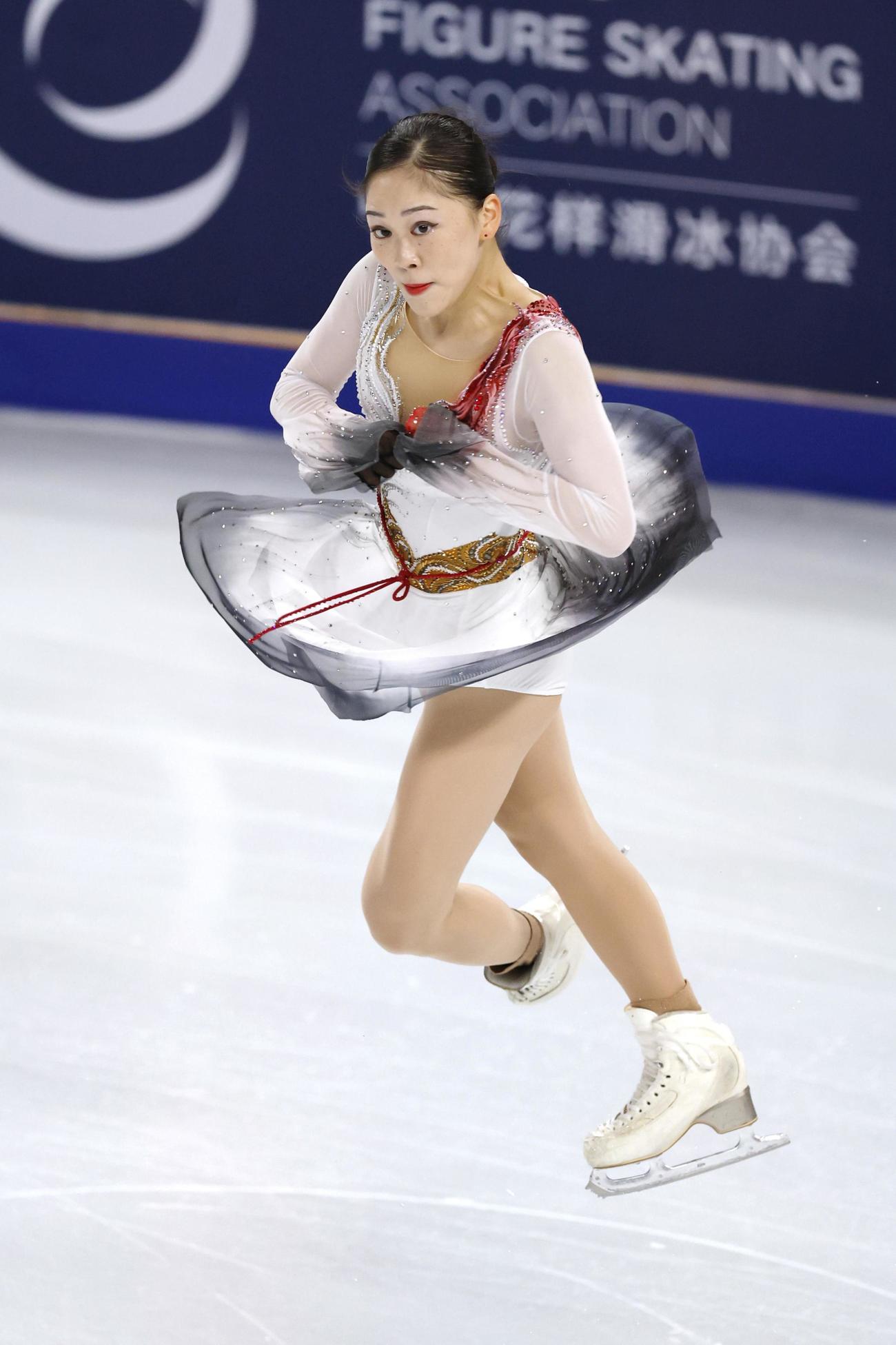 フリーの演技を披露する吉田陽菜（共同）