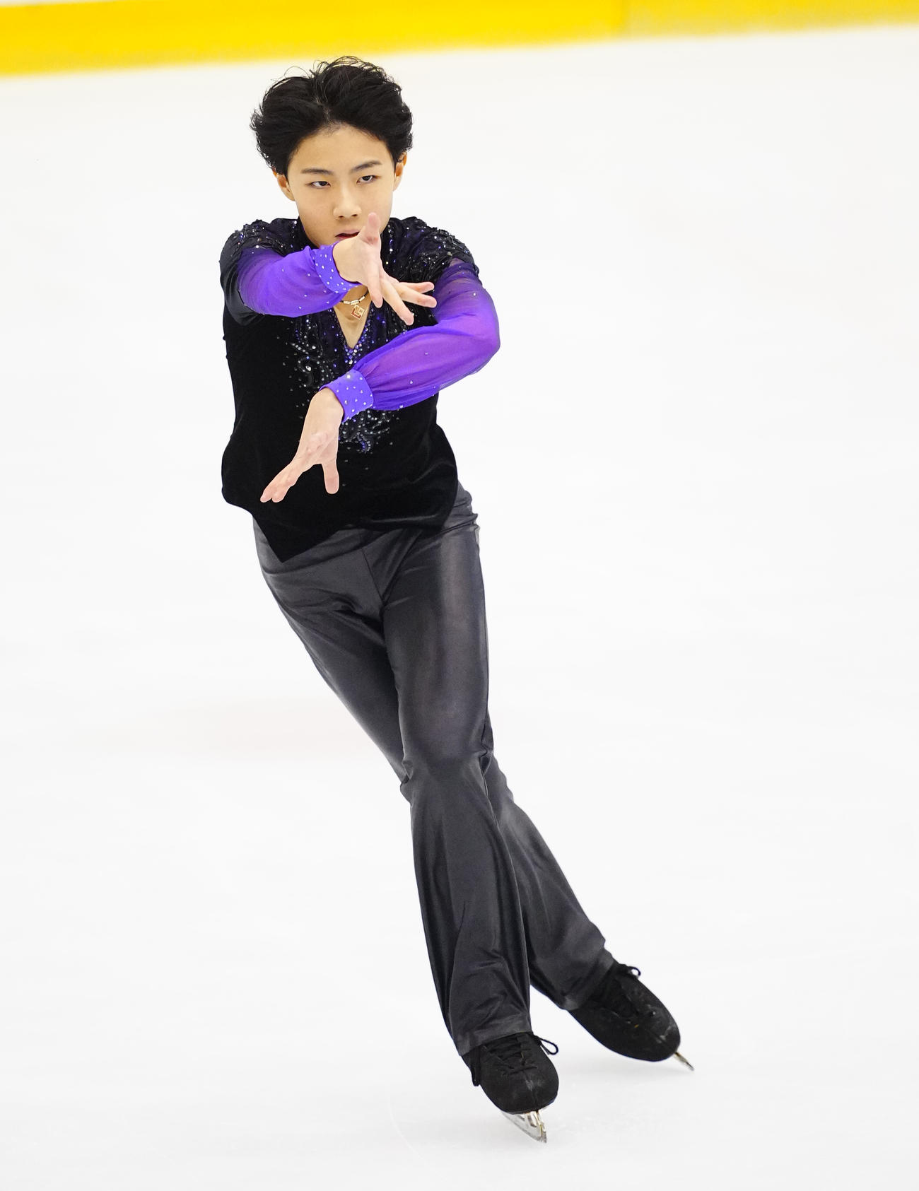 ジュニア男子フリーの演技をする西野（撮影・垰建太）