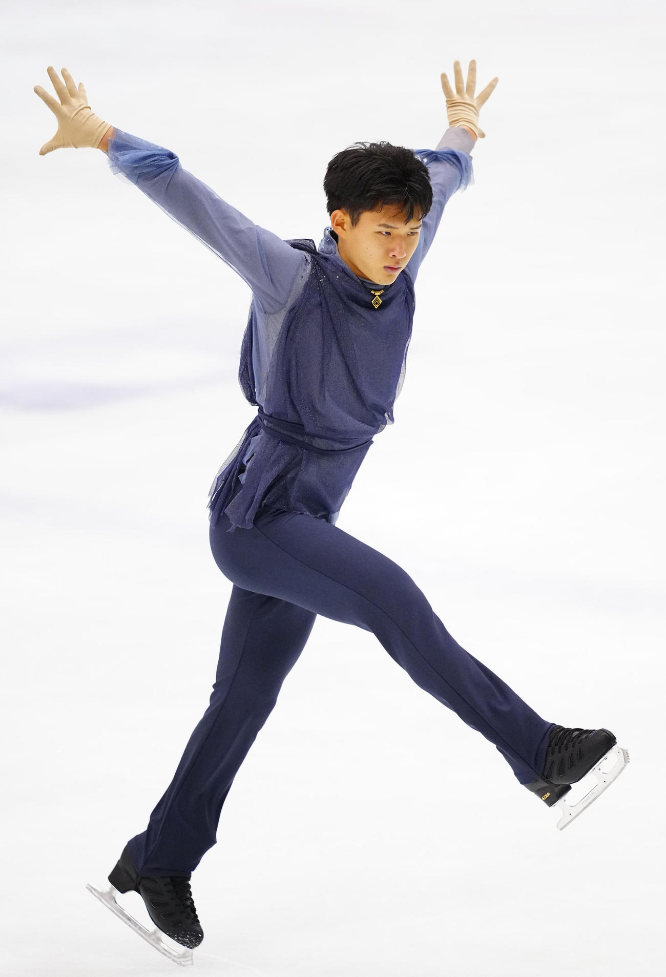 ジュニア男子フリーの演技をする周藤（撮影・垰建太）