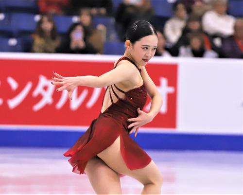 GPシリーズ第3戦スケートカナダ　女子SPで演技を披露する青木（撮影・藤塚大輔）
