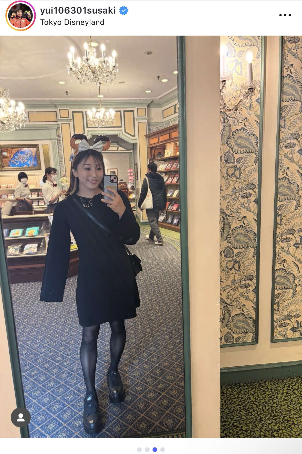 須崎優衣のインスタグラムから