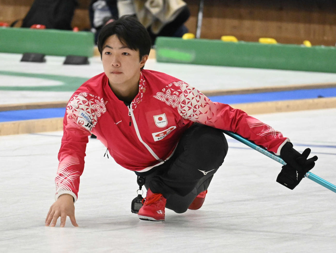 カーリング男子日本代表SC軽井沢クの山本（撮影・飯岡大暉）