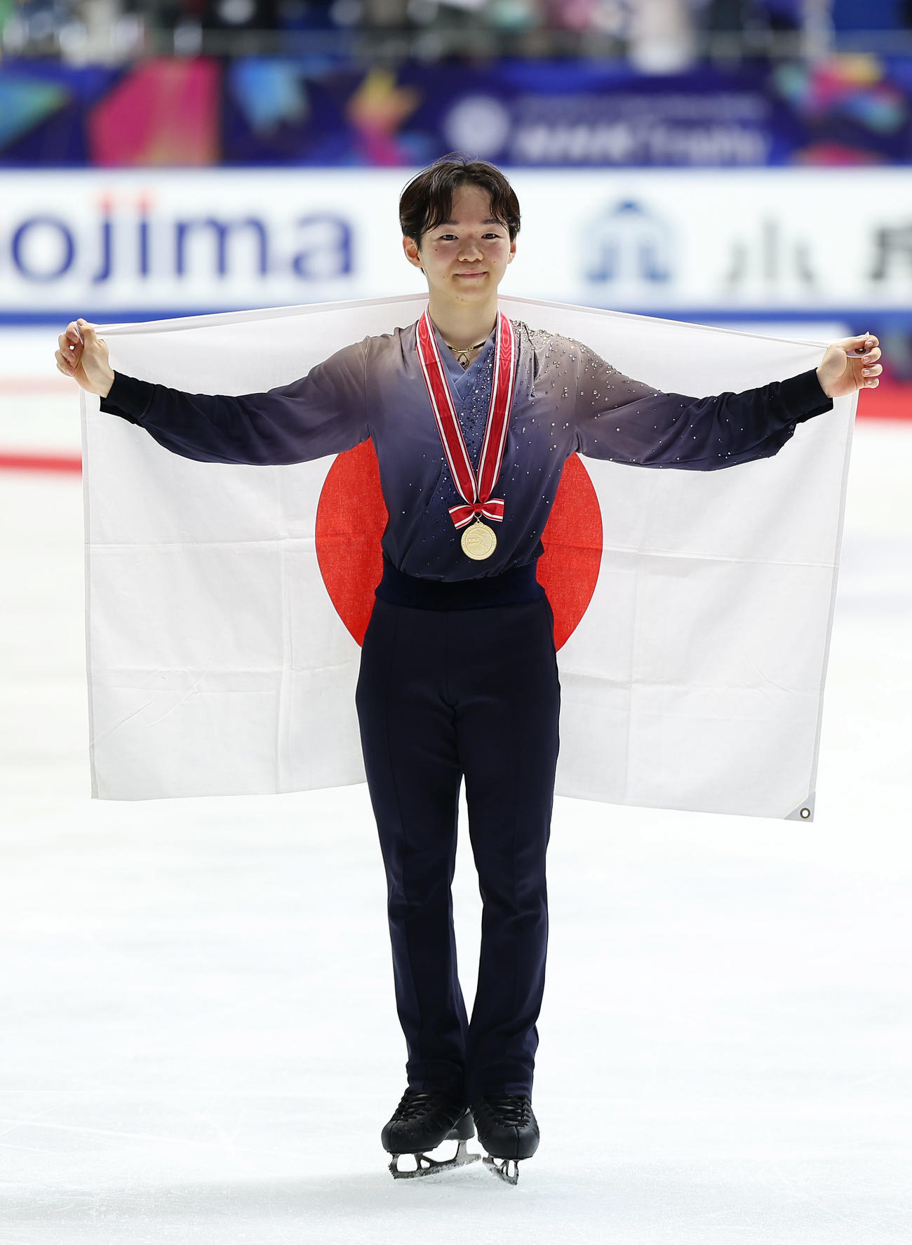 男子シングルで優勝した鍵山（撮影・前田充）