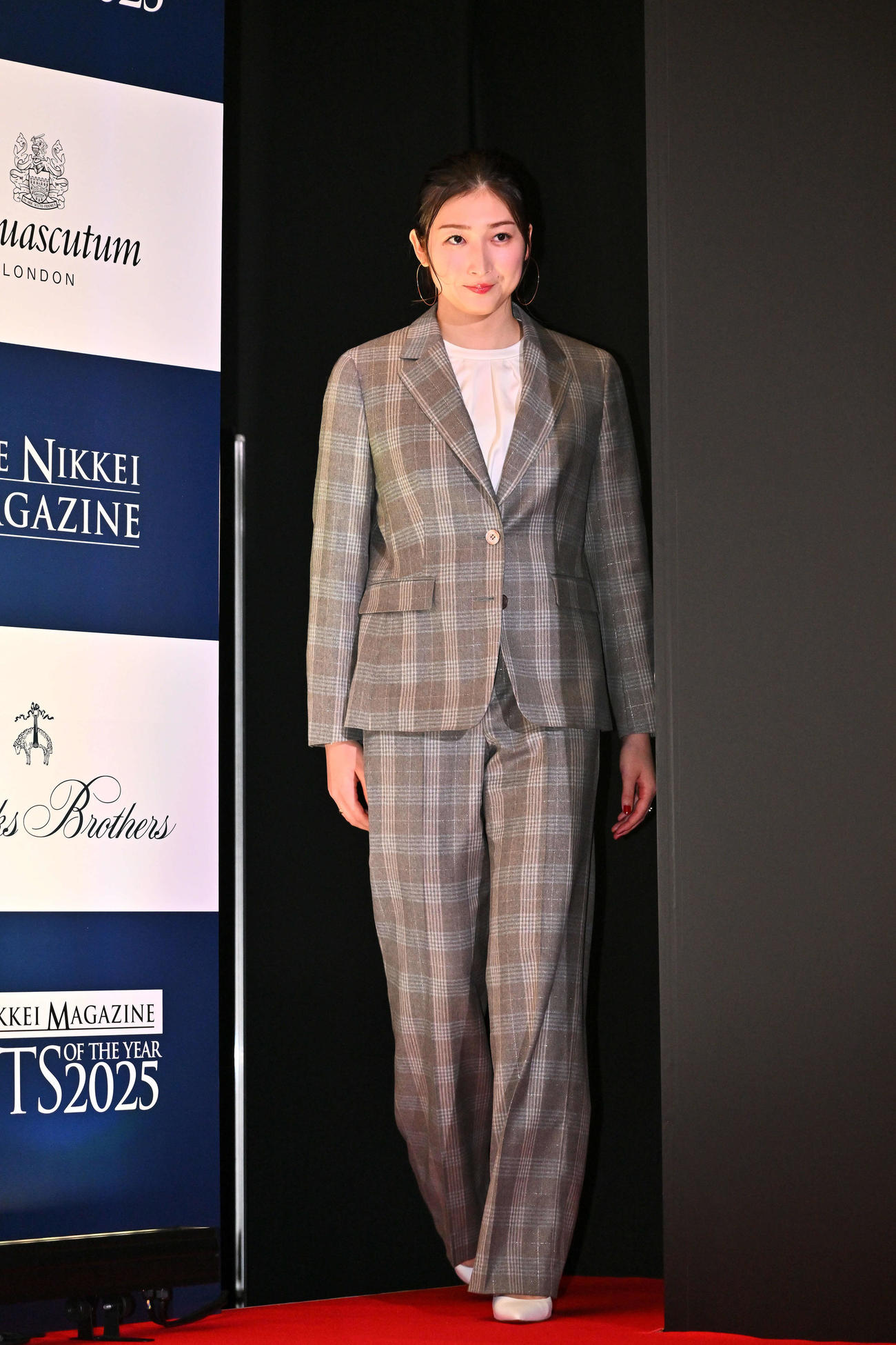 スーツ・オブ・ザ・イヤー2025で登壇する池江璃花子（撮影・滝沢徹郎）