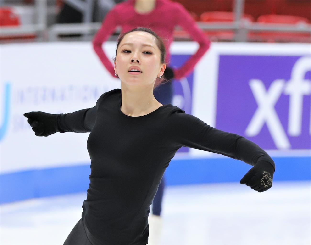 GPシリーズ・スケートアメリカ　開幕前日の公式練習で調整する樋口（撮影・藤塚大輔）