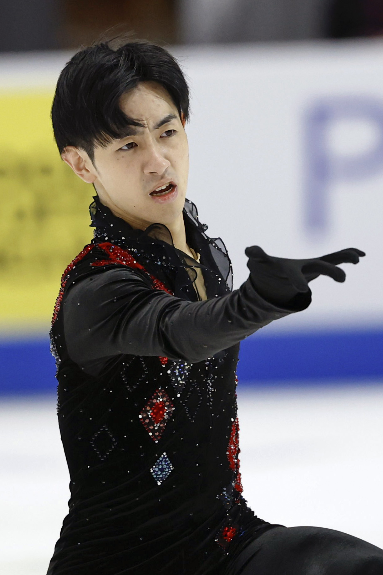 男子フリー　演技する壷井達也（共同）