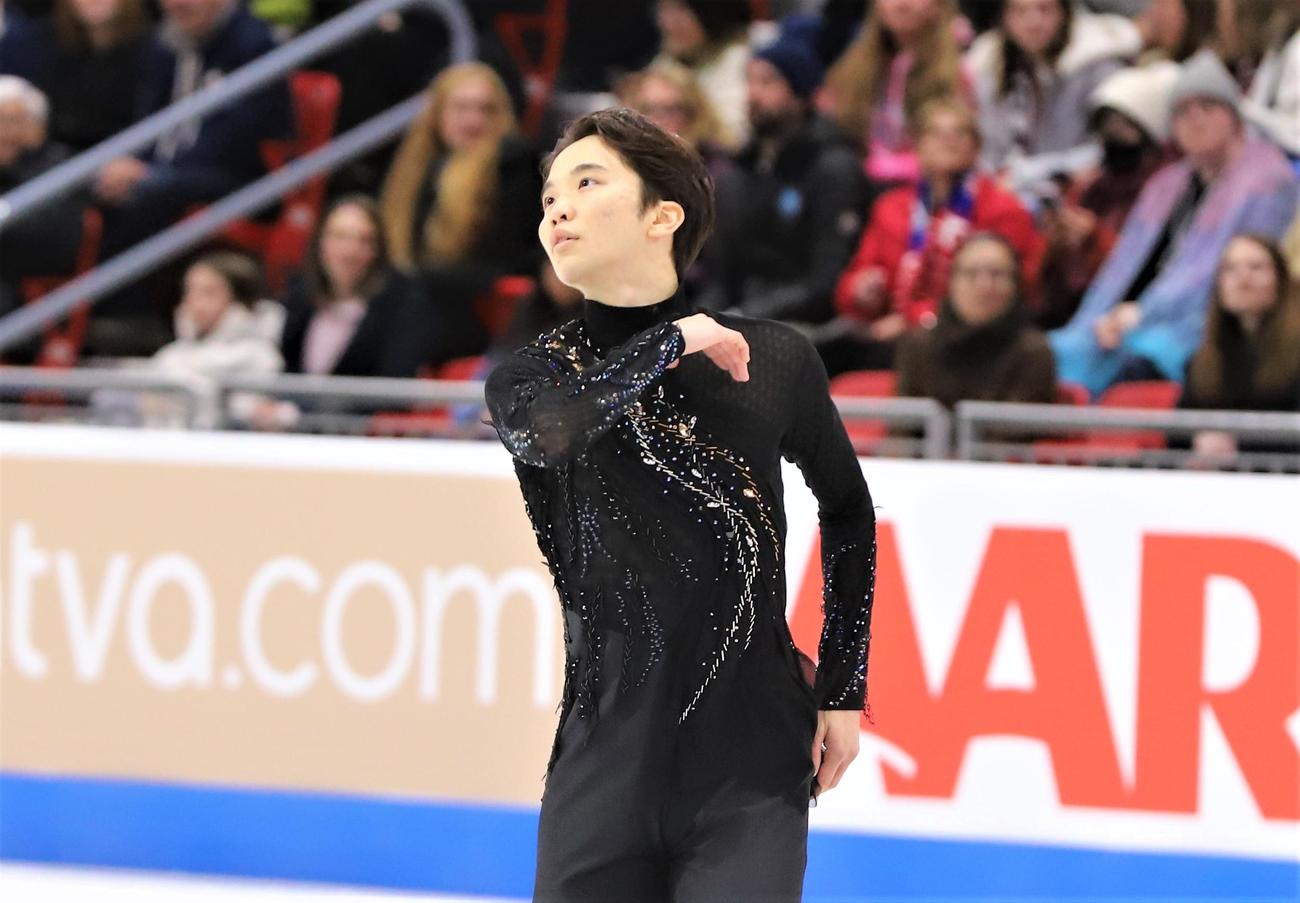 GPシリーズ・スケートアメリカ　男子フリーで演技を披露する友野（撮影・藤塚大輔）