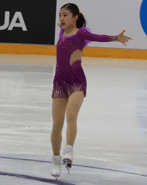 GPフィンランド大会女子SP　演技を披露する千葉百音（撮影・松本航）