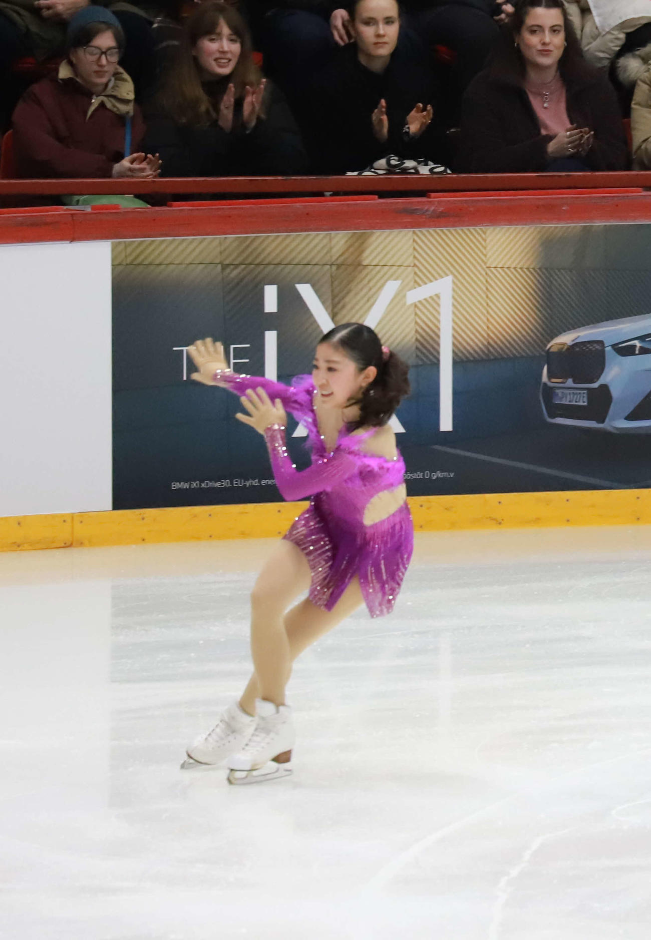 GPフィンランド大会女子SP　演技を披露する千葉百音（撮影・松本航）