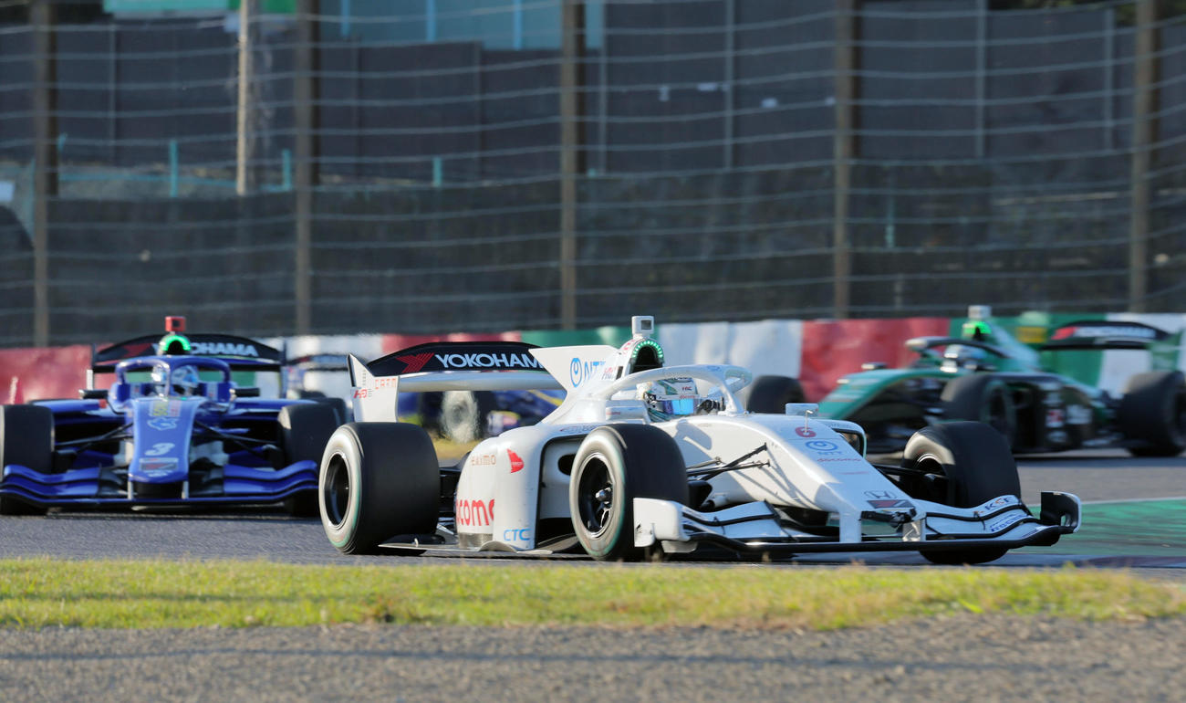 スーパーフォーミュラ第11戦、多くのオーバーテイクを見せて5位入賞でランキング2位タイとなったダンデライオンレーシングの太田格之進（撮影・宮崎幸一）