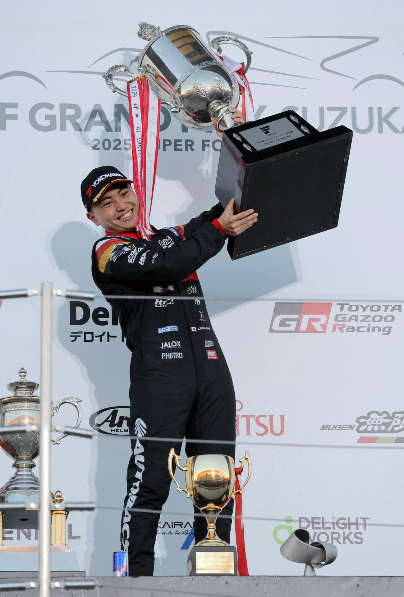 スーパーフォーミュラ最終戦で優勝し、逆転で年間王者を獲得した岩佐歩夢（撮影・宮崎幸一）