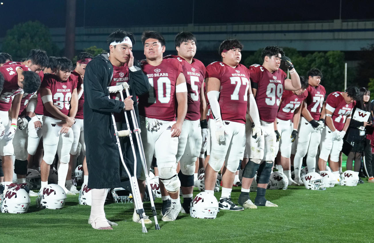 早大対立命大　立命大に敗れた早大の選手ら（撮影・足立雅史）