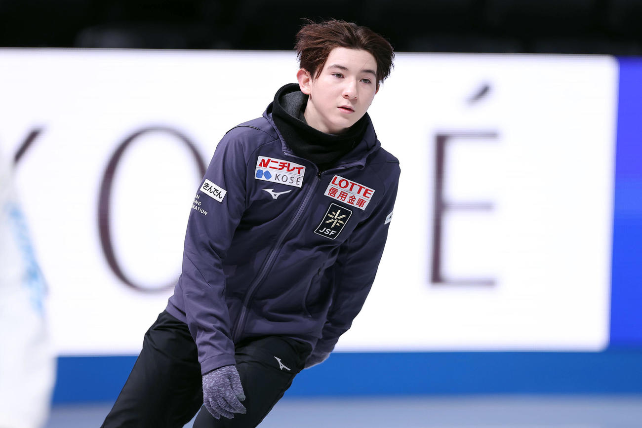 フィギュアスケートグランプリ（GP）ファイナル2025　公式練習に臨む中田（撮影・前田充）