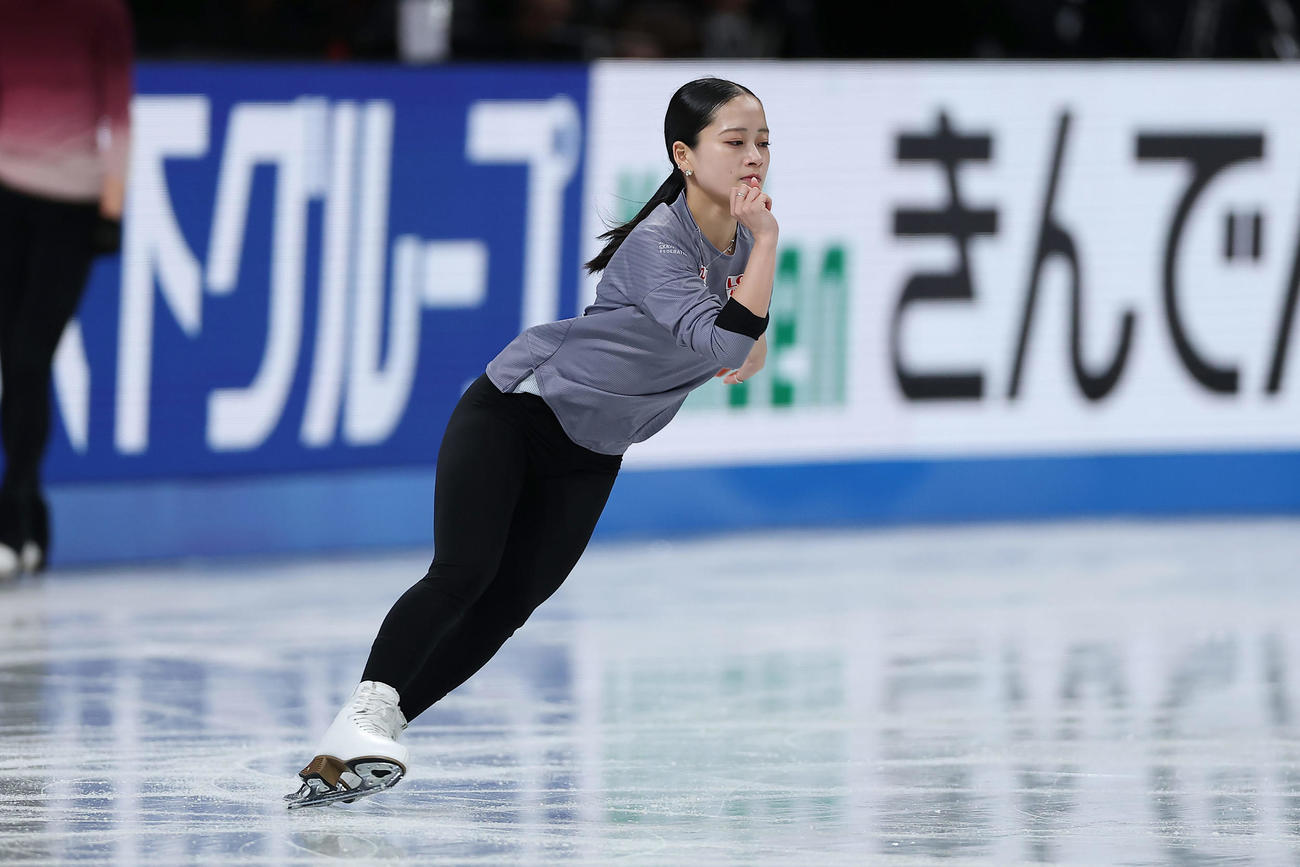 女子フリーに向け練習に臨む渡辺（撮影・前田充）