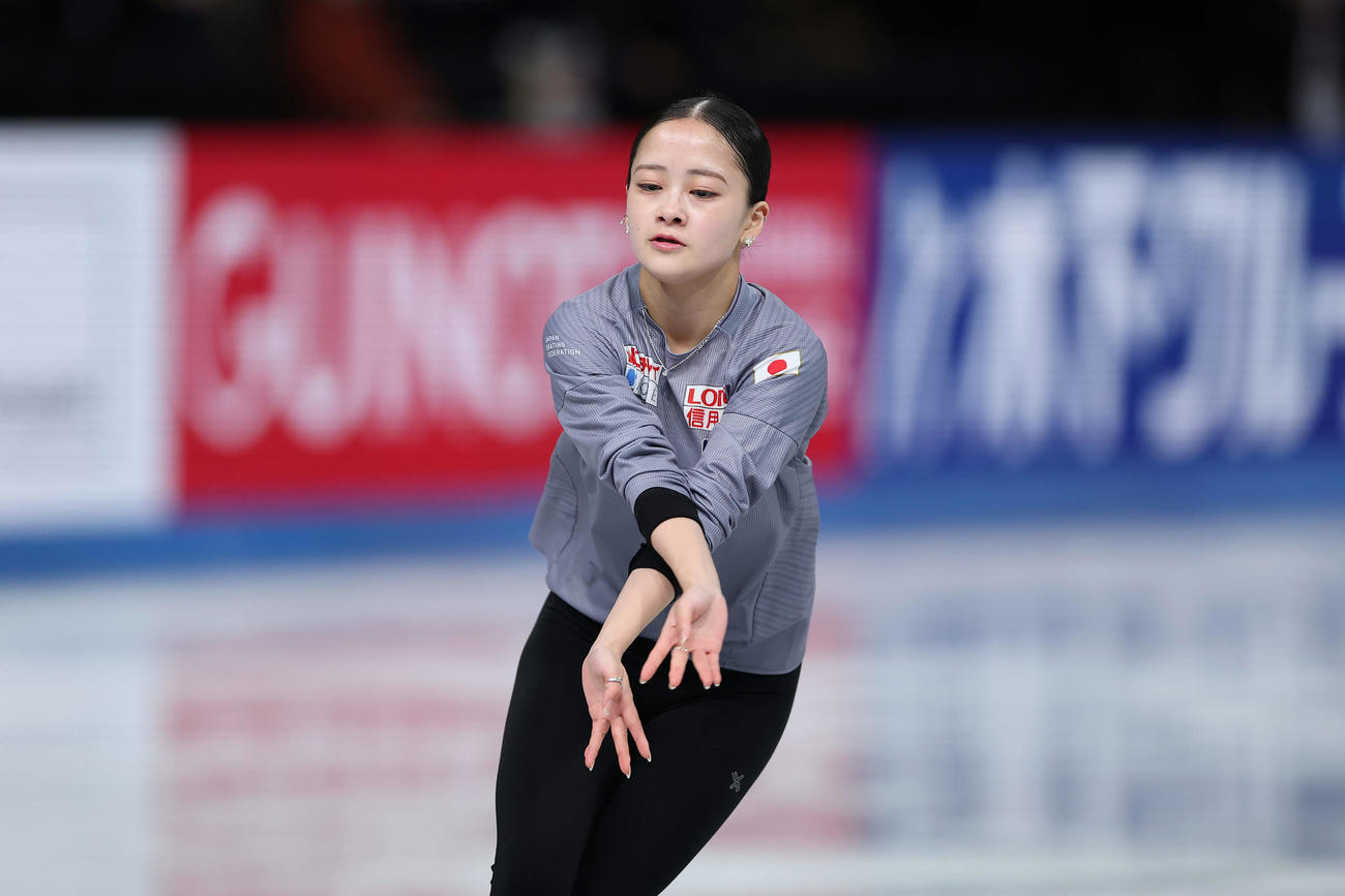 女子フリーに向け練習に臨む渡辺（撮影・前田充）