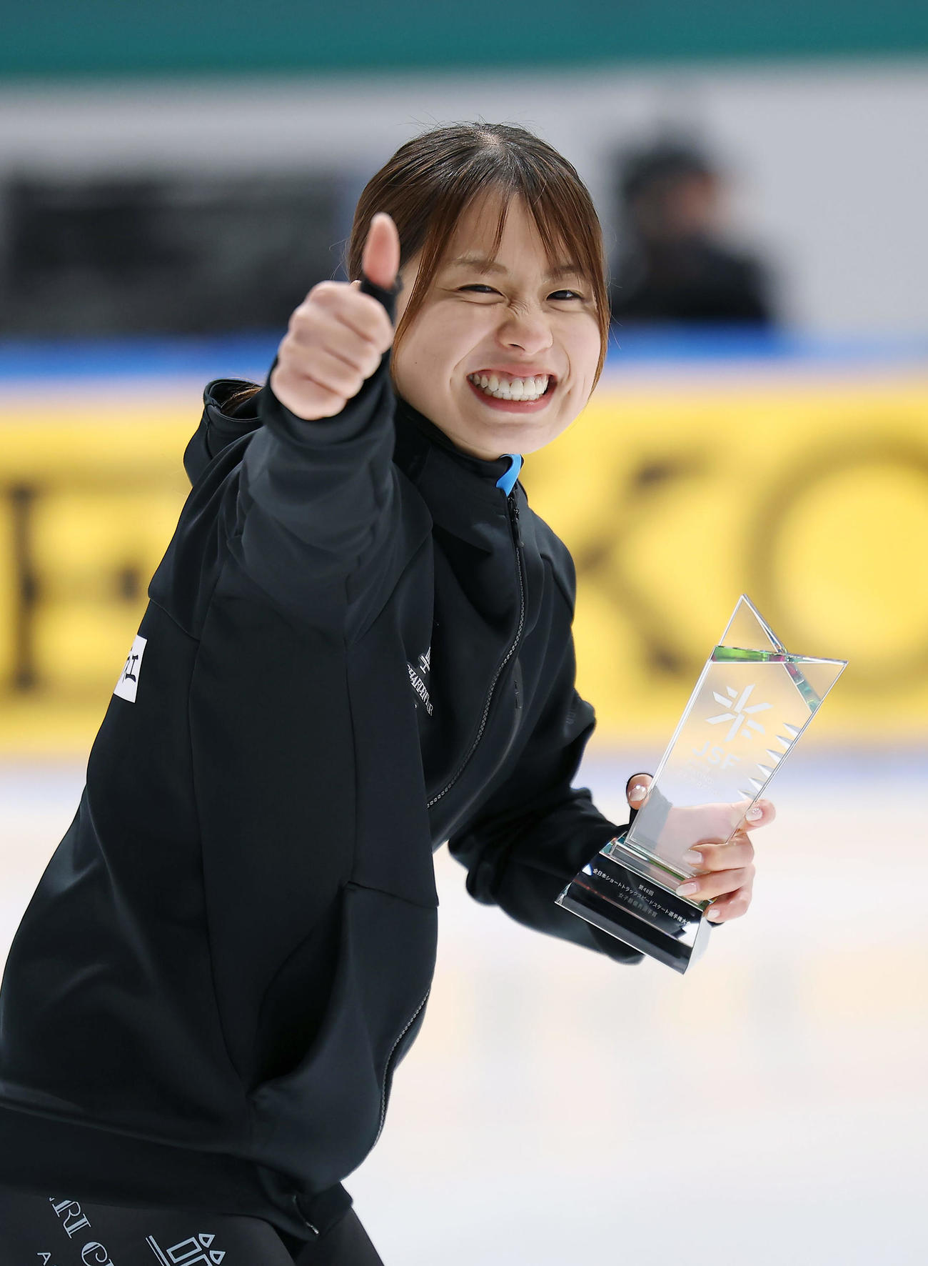 ショートトラック女子500、1000、1500メートルで3冠を達成した長森（撮影・前田充）