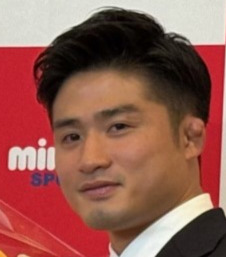 丸山城志郎（2025年2月）