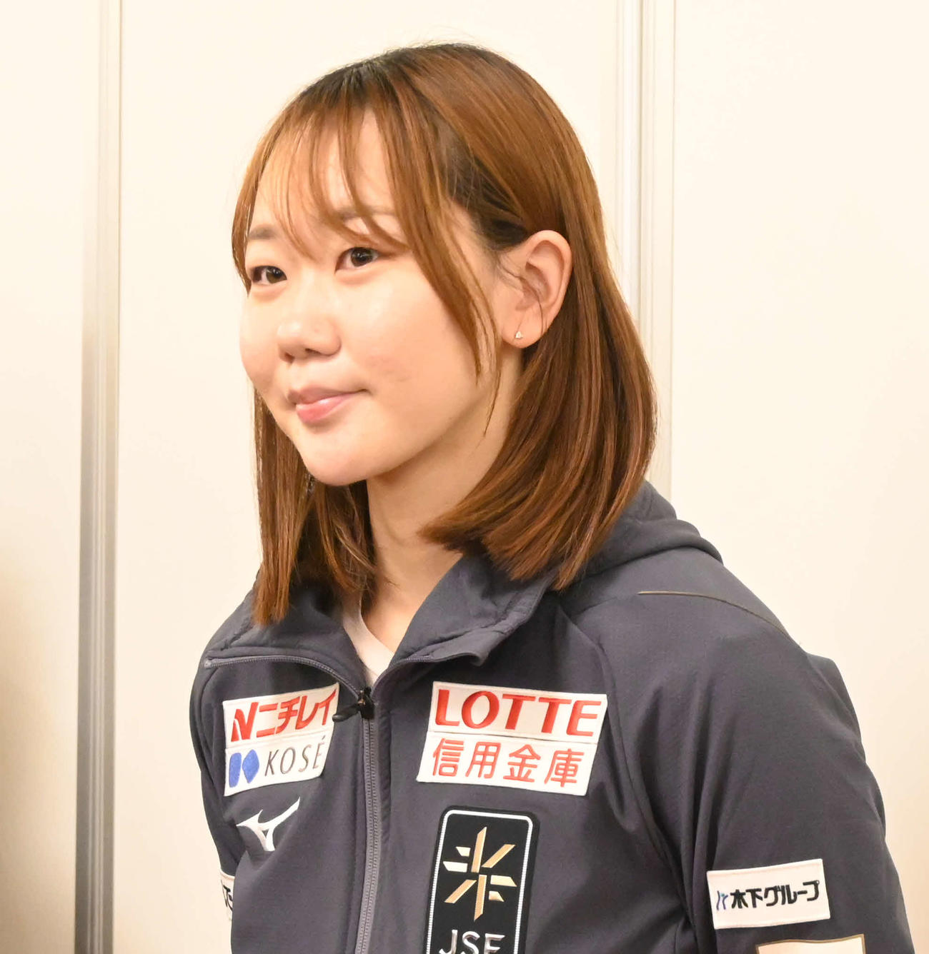 W杯から帰国して取材に応じる吉田（撮影・飯岡大暉）