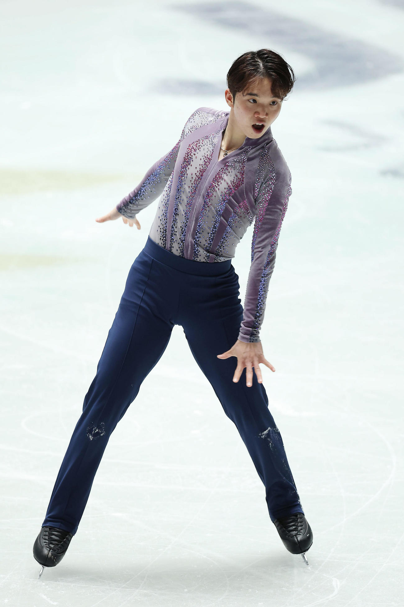 男子SPで演技する友野（撮影・前田充）