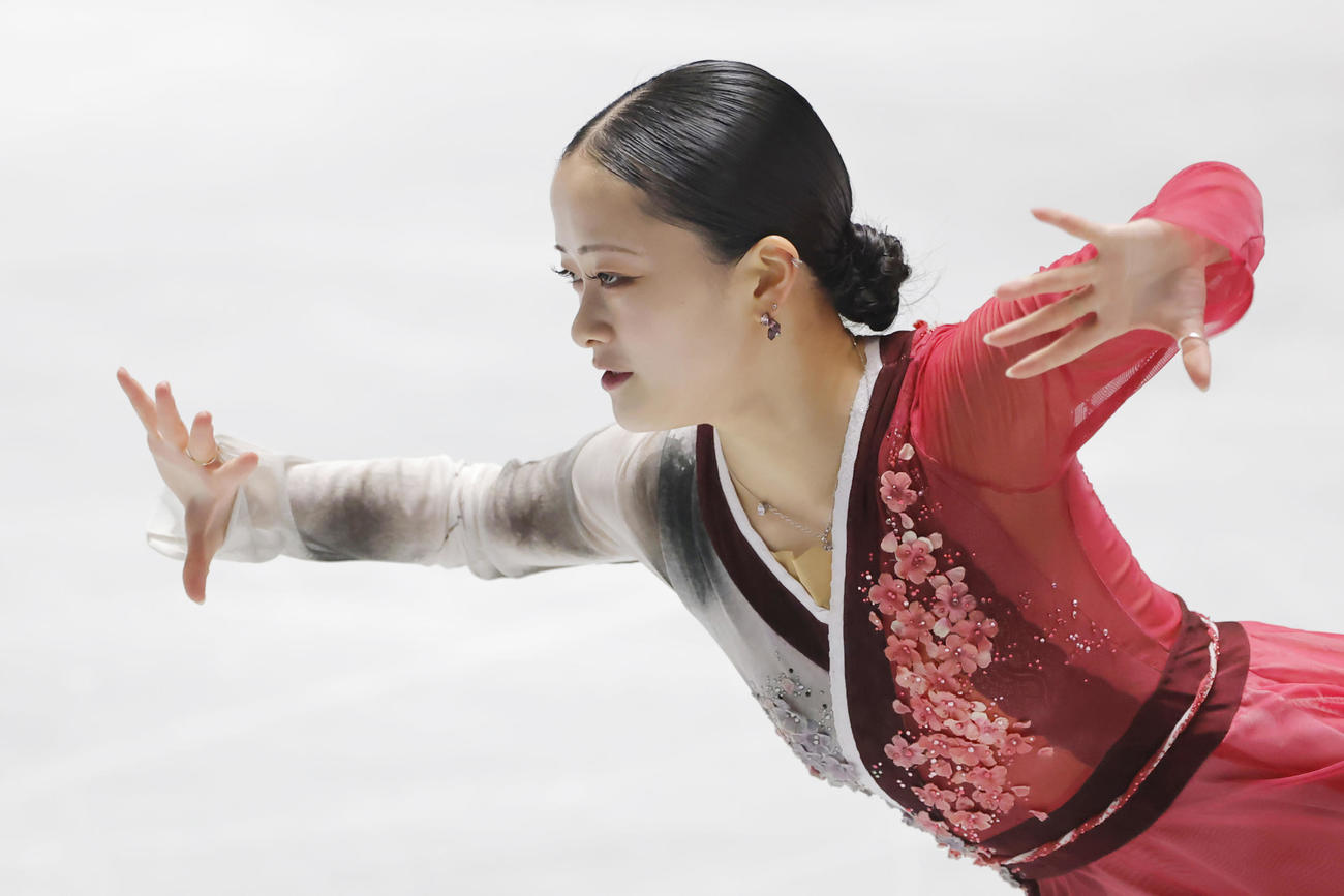 女子フリー　演技する渡辺倫果＝国立代々木競技場（共同）