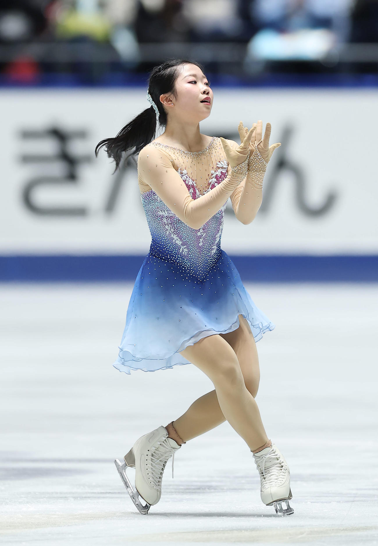 女子フリーで演技する中井（撮影・前田充）