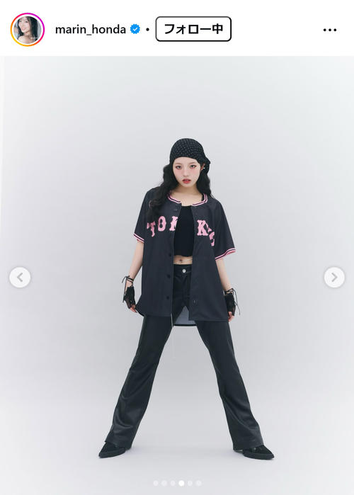 フィギュア】本田真凜さんがヘソ出し披露 巨人とBLACKPINKコラボグッズ