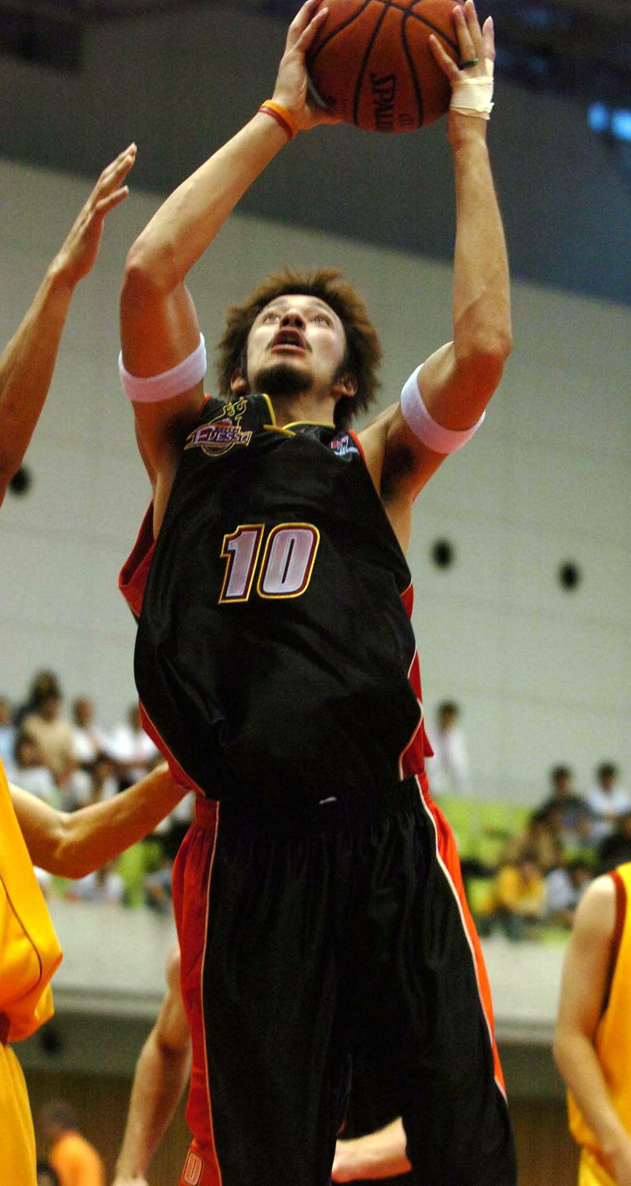 大阪エヴェッサ・波多野和也（2005年9月撮影）